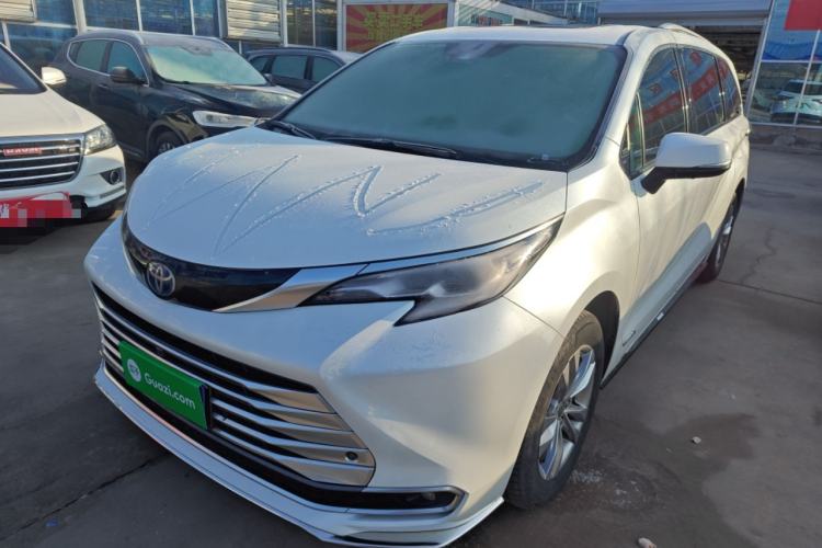 Used Toyota Sienna 2021 2.5L Hybrid Platinum Edition