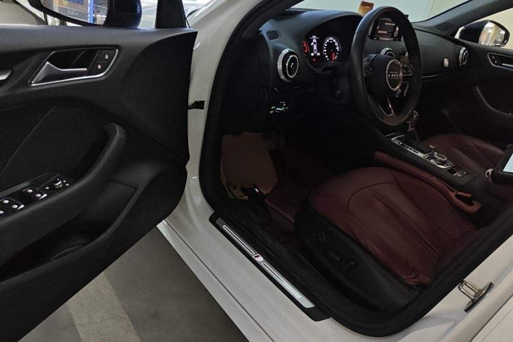 Used Audi A3 2020 Limousine 35 TFSI Fashion Edition China VI Emission Standard
