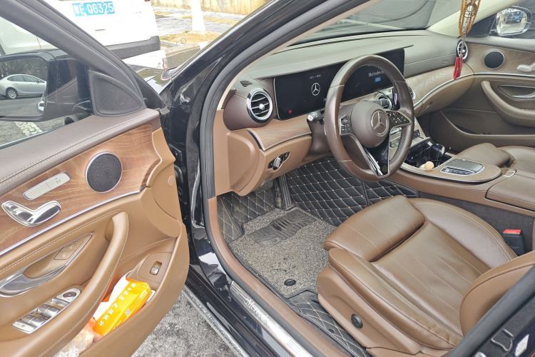 Used Mercedes-Benz E-Class 2021 Facelift E 260 L
