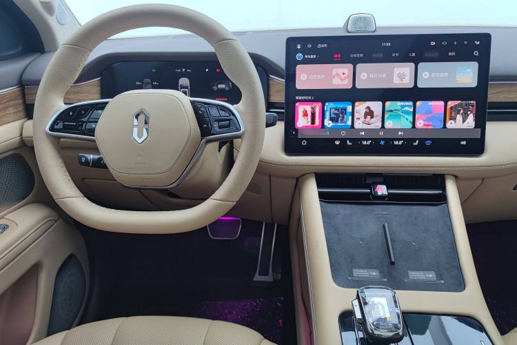 Used Hima AITO M7 2024 1.5T Rear-Drive Plus Version 5 Seats
