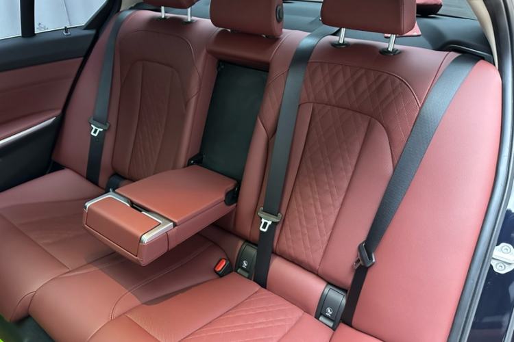 Used BMW 3 Series 2024 325Li M Sport Package
