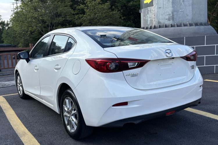 Used Mazda Mazda 3 Axela 2017 Sedan 1.5L Automatic Comfort Model Emission Standard China V
