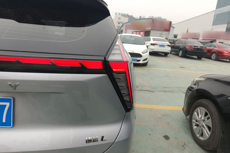 Used Geely Auto FX11 2023 1.5TD DCT Prestige Edition
