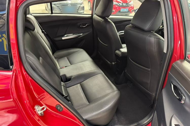 TDK.VehicleDetails.img