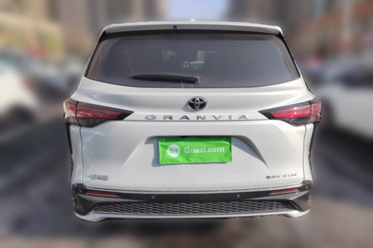 Used Toyota Granvia 2024 2.5L Hybrid Prestige PLUS Four-Wheel Drive Version
