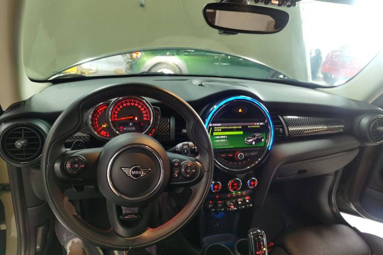 Used  MINI 2019 2.0T COOPER S Classic Edition