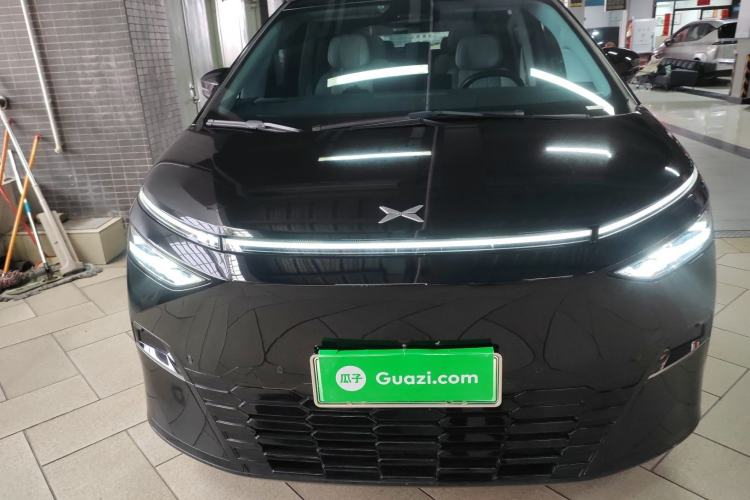 Used XPeng X9 2024 702 Ultra-Long Range Max
