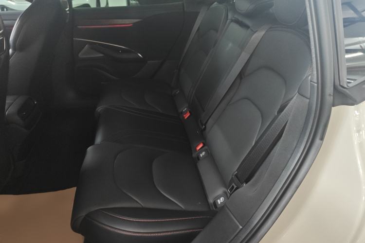 Used  SU7 2024 Rear-Drive Long-Range Intelligent Driving Version