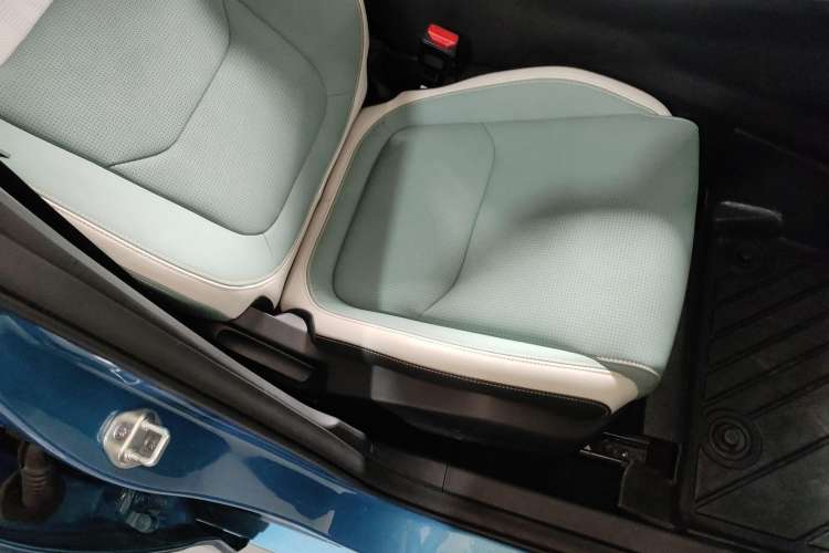 Used Geely Auto Emgrand L HiP 2022 1.5TD-DHT Pro 100KM Super Swift
