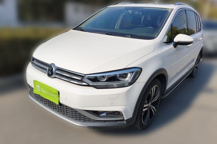 Used Volkswagen Touran 2018 Volkswagen Touran L 280TSI DSG Boundary Edition 7 Seats China V Emission Standard
