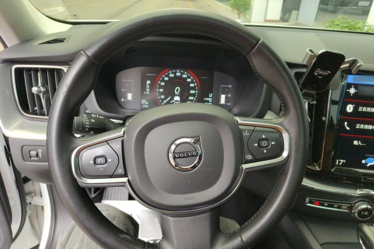 Used Volvo XC60 2020 T5 4x4 Zhiyi Luxury Edition
