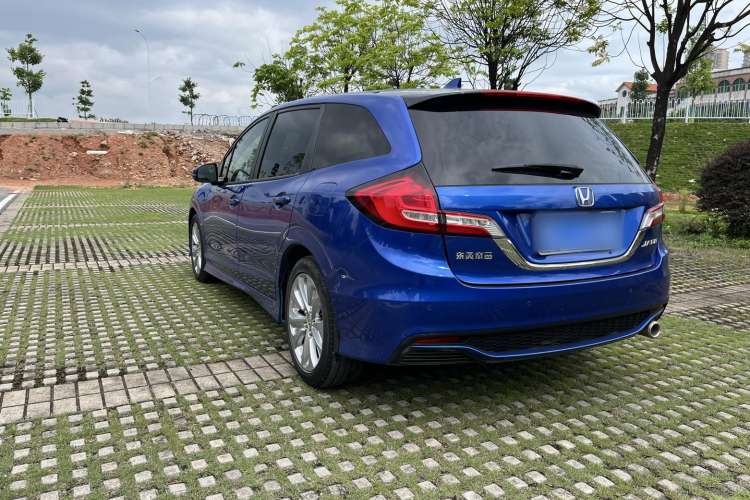 Used Honda Jade 2017 1.8L automatic Comfort version 5 seats
