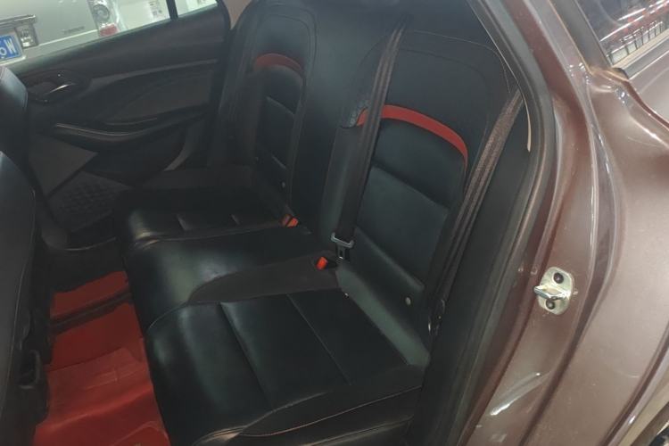 Used MG 5 2021 180 DVVT Manual Youth Luxury Edition
