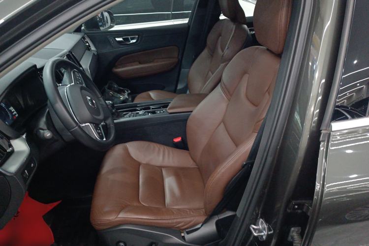 Used Volvo XC60 2020 T5 4x4 Zhiyi Luxury Edition
