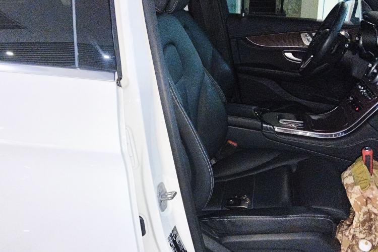 Used Mercedes-Benz GLC 2020 GLC 300 L 4MATIC Dynamic Edition
