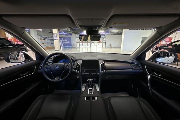 Used Honda Avancier 2017 240TURBO Two-Wheel Drive Premium Edition
