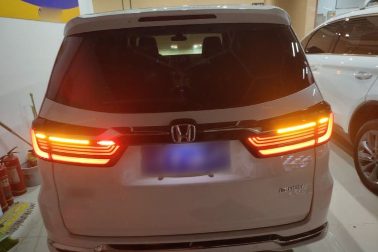 Used Honda Elysion 2022 2.0L eHEV Luxury First Edition
