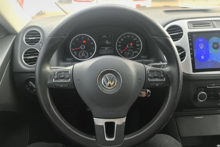 Used Volkswagen Tiguan 2017 300TSI Automatic Two-Wheel Drive Silk Road Luxury Edition
