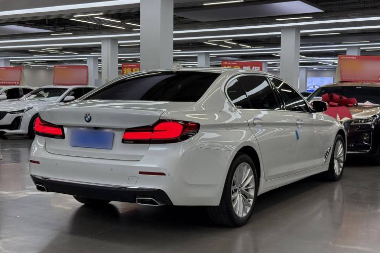 Used BMW 5 Series 2022 Second Facelift 525Li Luxury Package
