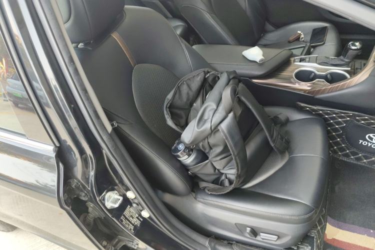 Used Toyota Camry 2019 2.0G Luxury Edition China VI Standard
