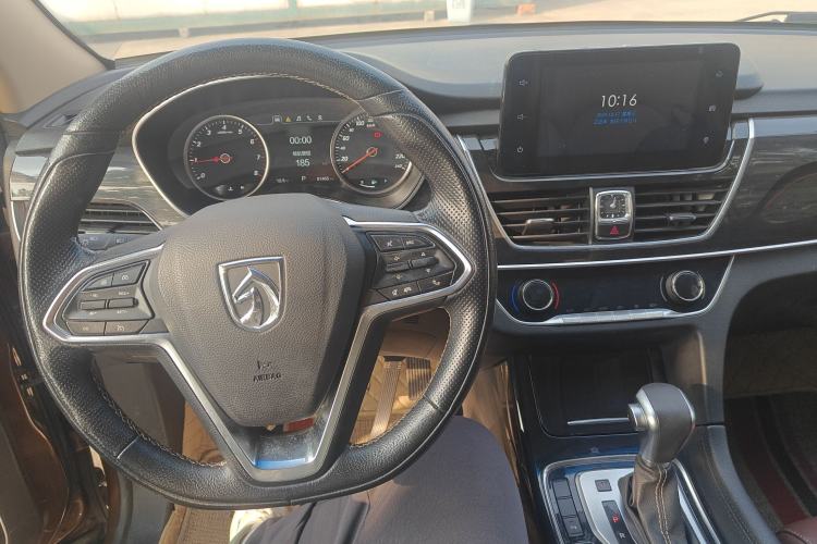 Used Baojun 560 2017 1.5T DCT Flagship Model