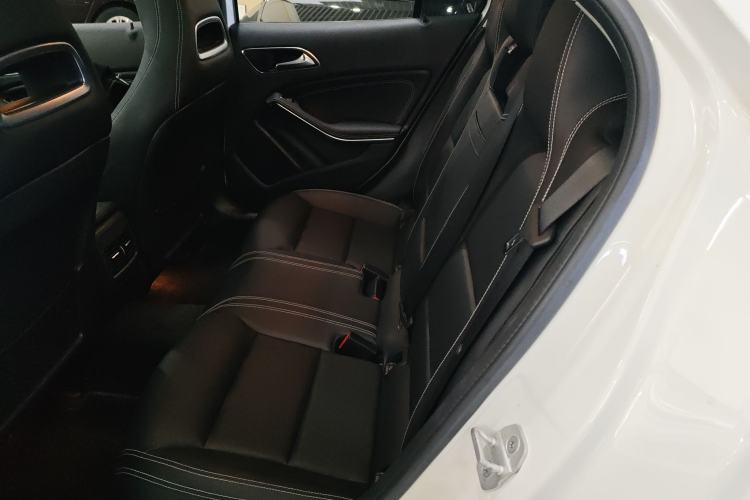 Used Mercedes-Benz GLA 2015 GLA 220 4MATIC Luxury Model