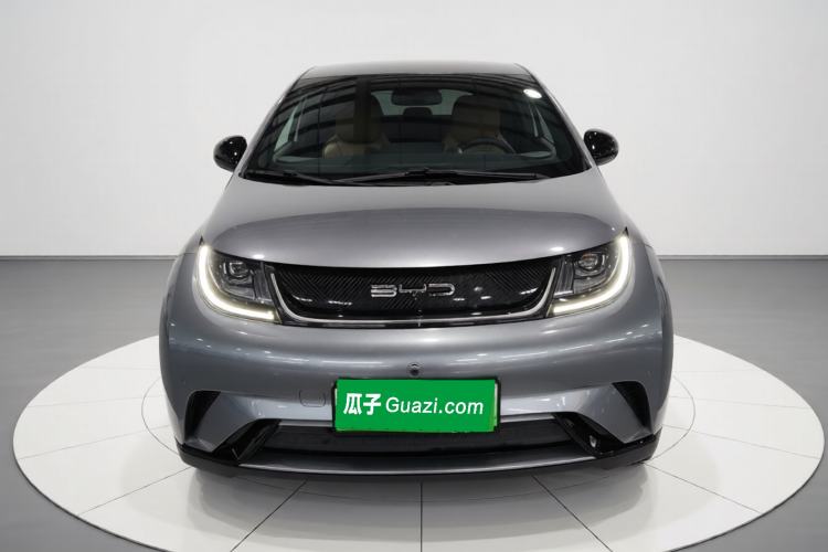 Used BYD Dolphin 2023 420 km Fashion Edition