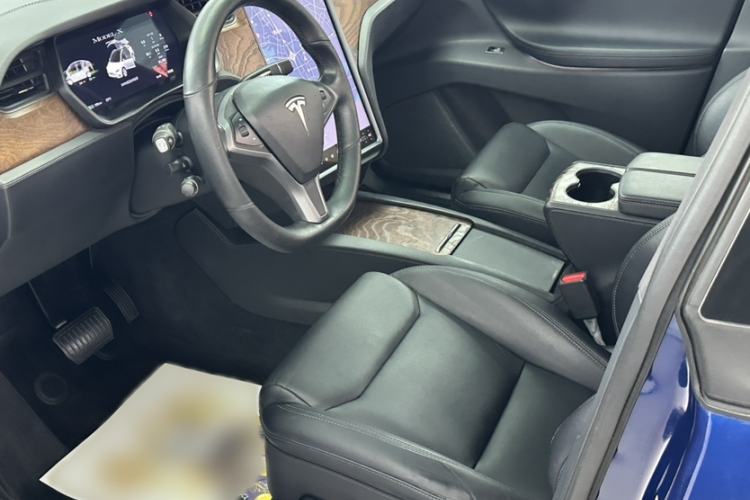 Used Tesla Model X 2019 Long-Range Version
