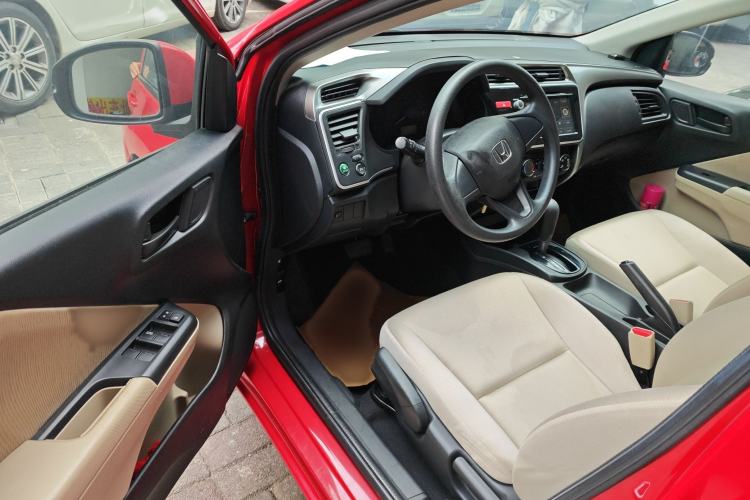 Used Honda City 2015 1.5L CVT Comfort Version
