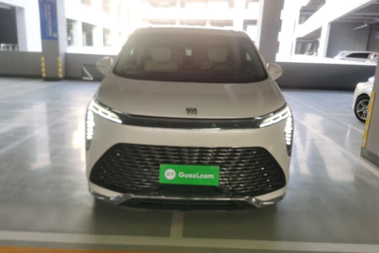 Used Buick Century 2023 2.0T Six-Seater Yinshi Edition