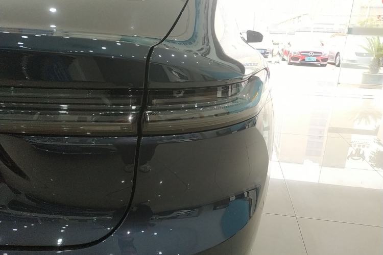 Used Nio ET7 2024 75 kWh Executive Signature Edition
