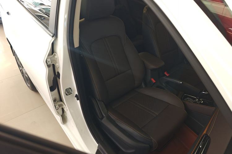 Used Changan Eado DT 2019 1.6L Automatic Smart Enjoyment Model China VI Standard