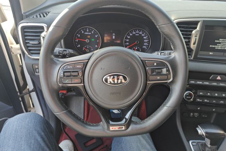 Used Kia KX5 2017 1.6T Automatic Two-Wheel Drive 15th Anniversary Special Edition DLX
