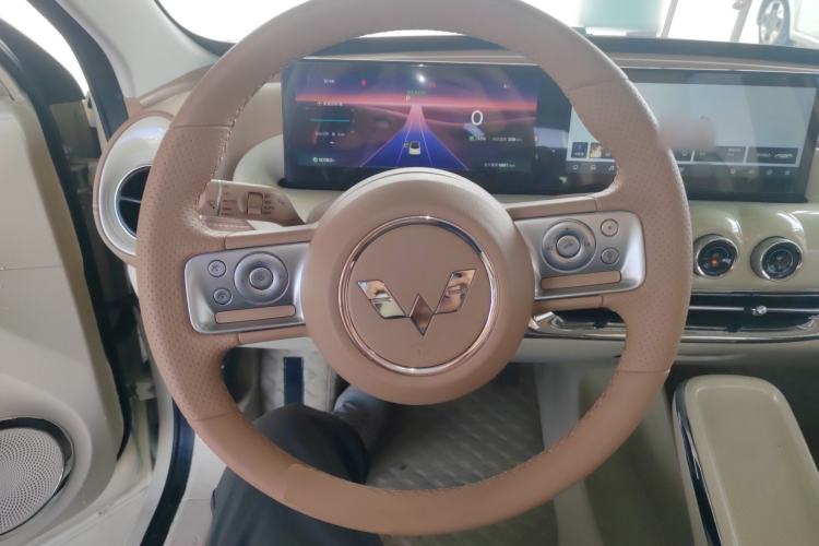 Used Wuling Bingo 2025 410 km Lingxi Deluxe Edition