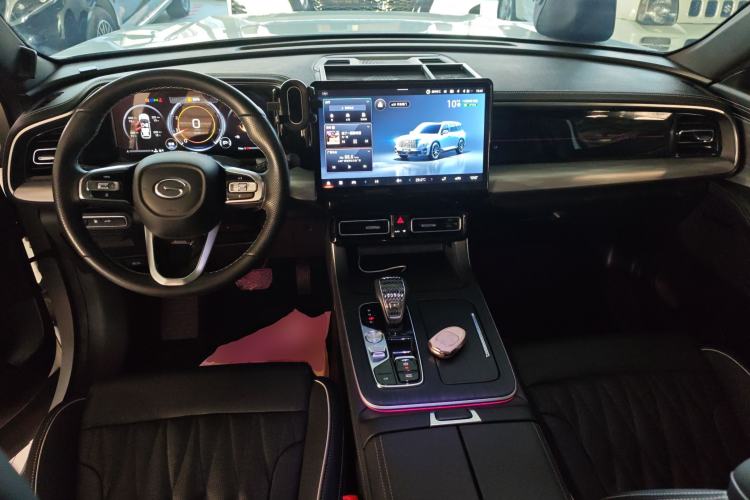 Used GAC Trumpchi GS8 2022 Linghang Series 2.0 TGDI Two-Wheel-Drive Luxury Smart Connectivity Version (7 Seats)
