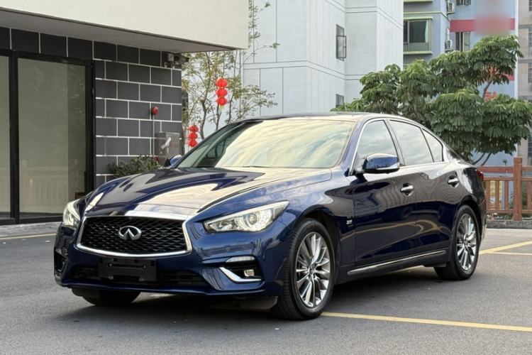 Used Infiniti Q50L 2018 2.0T Enjoyment Version China VI Standard