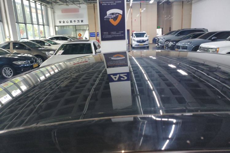 Used Tesla Model Y 2021 Long-Range All-Wheel-Drive Version
