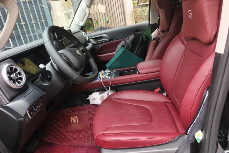 Used Tank 300 2025 2.0T Conqueror