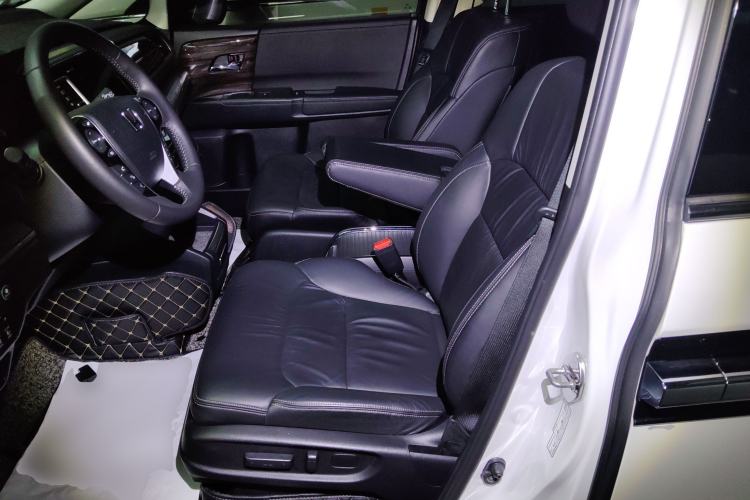 Used Honda Elysion 2016 2.4L Luxury Edition
