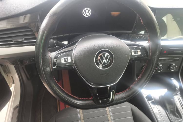 Used Volkswagen Lavida 2021 280TSI DSG Comfort Edition
