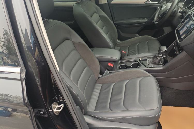 Used Volkswagen Tiguan L 2020 330TSI Automatic Two-Wheel Drive Panoramic Comfort Edition China VI Standard