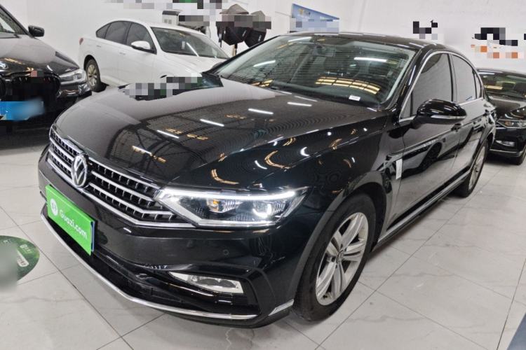 Used Volkswagen Magotan 2025 Zhongxiang Version 280TSI DSG Comfort Edition