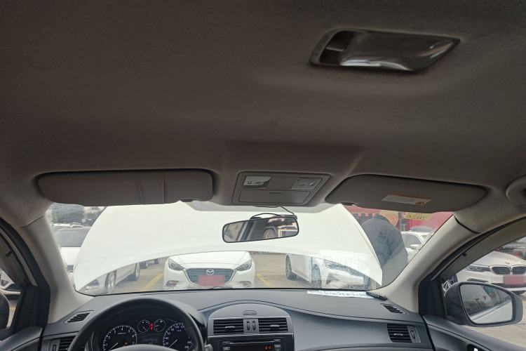 Used Nissan Tiida 2011 1.6L CVT Comfort Model