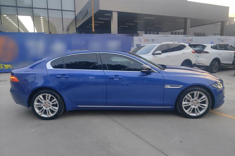 Used Jaguar XEL 2019 2.0T 200 PS Deluxe Edition
