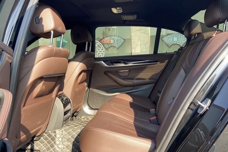 Used BMW 5 Series 2020 525Li M Sport Package
