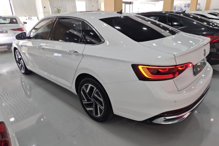 Used Volkswagen Sagitar 2023 300TSI DSG Excellence Edition
