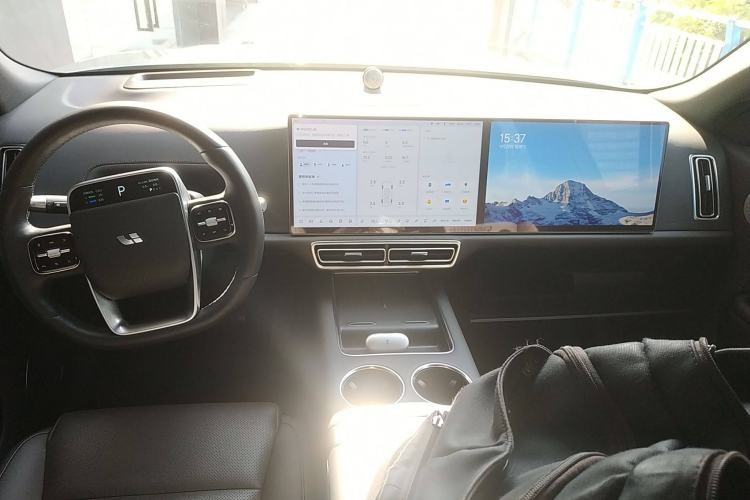 Used Li Auto L9 2022 Max model
