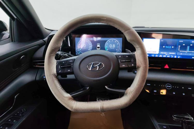 Used Hyundai Elantra 2021 240TGDi DCT TOP Flagship Edition