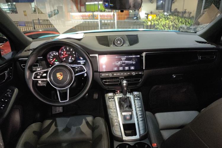 Used Porsche Macan 2021 Macan 2.0T
