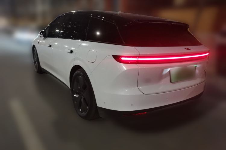 Used Li Auto Li Auto i6 2025 Model Two-Wheel-Drive Standard Type